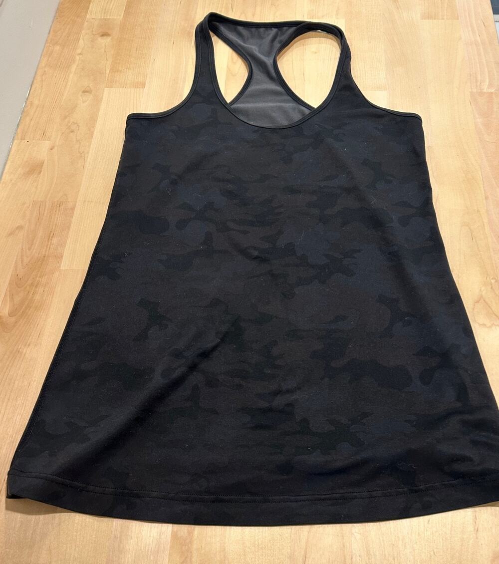 Lululemon Cool Racerback Tank Nulu Camo Black Deep Coal Sz 8 Yoga Workout Top